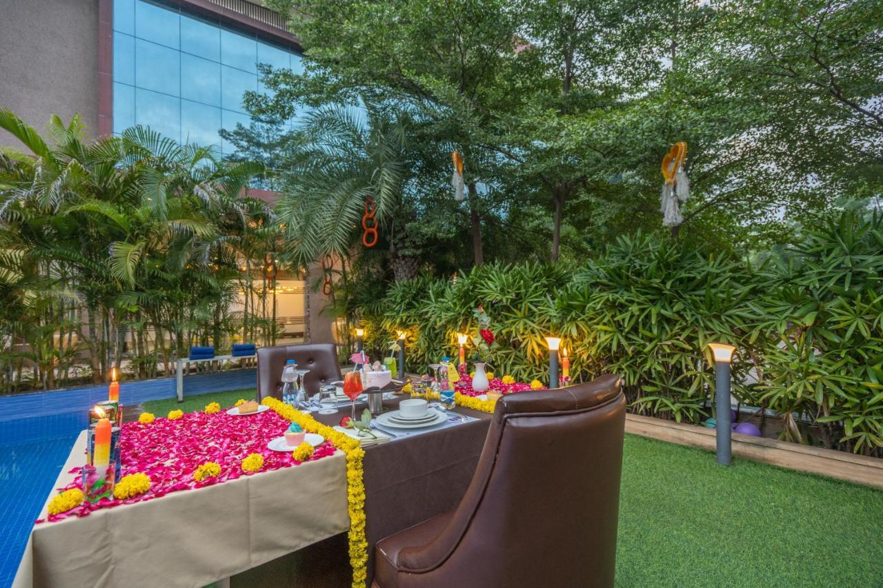 Jalashray Resort Nadiād Kültér fotó