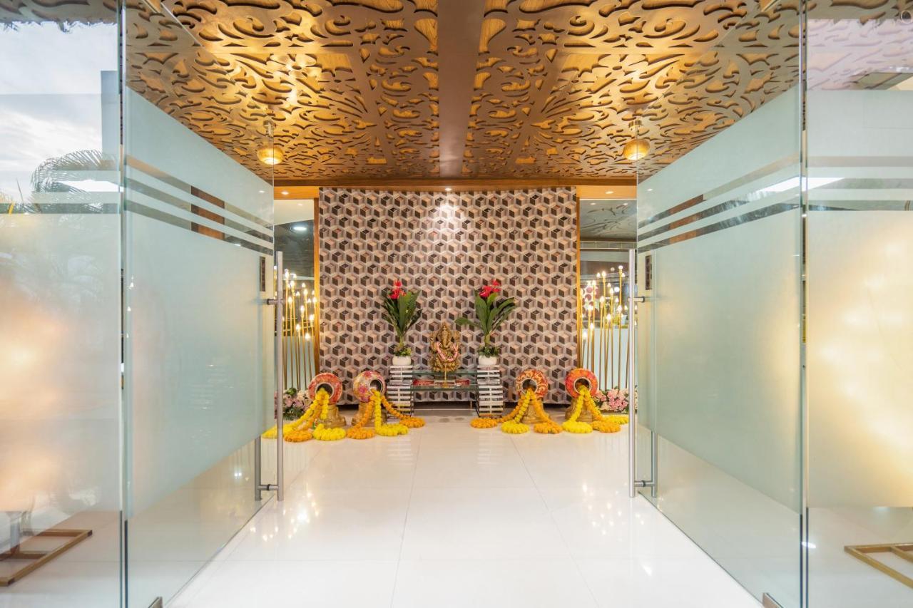 Jalashray Resort Nadiād Kültér fotó
